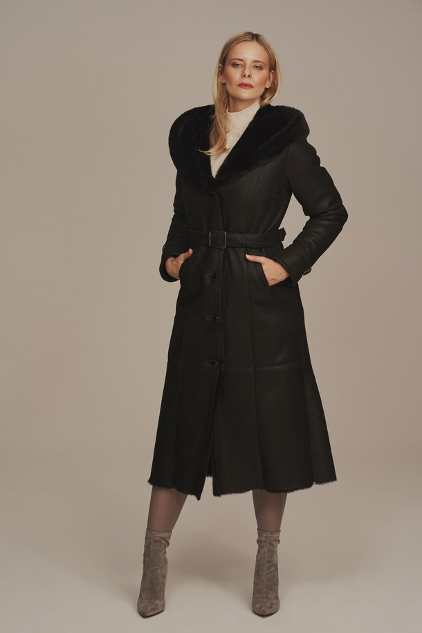 Palton elegant de damă din piele naturală de miel, cu glugă – călduros, ușor și moale, culoare neagră