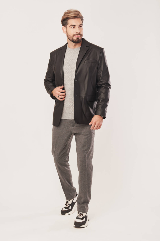 Sacou bărbătesc din piele naturală neagră – piele de miel mată și durabilă