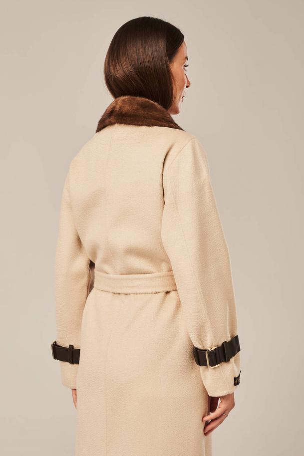 Palton damă călduros din lână alpaca cu blană naturală de nurcă și detalii din piele naturală