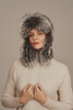 Căciulă damă albă ushanka cu blană naturală de vulpe argintie