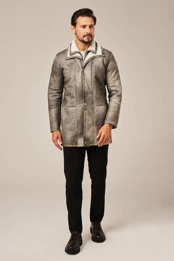 Palton bărbătesc lung din piele de miel naturală – model de iarnă în nuanțe de gri