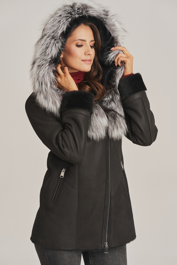 Haină de damă neagră cu glugă, din piele naturală de miel 