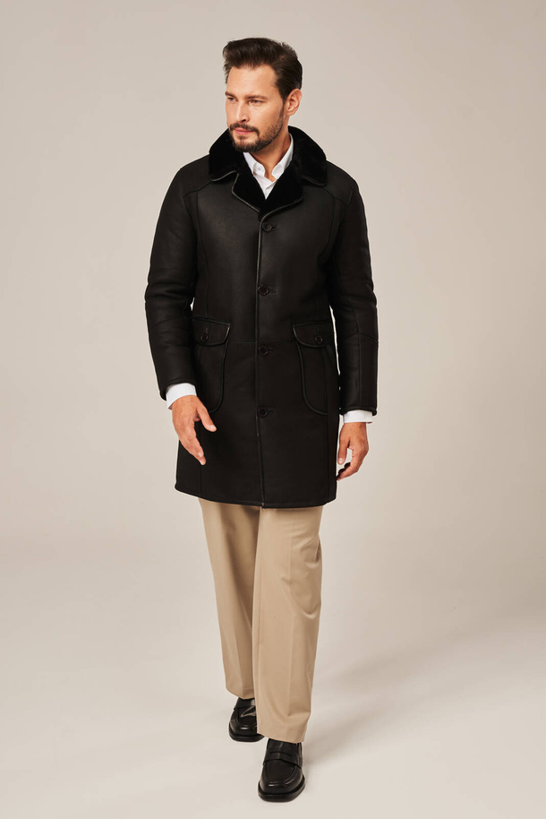 Palton bărbătesc din piele naturală de miel – eleganță clasică și confort pentru iarnă
