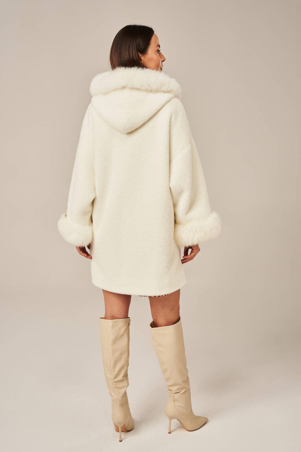 Palton damă călduros cu glugă, blană naturală de vulpe și detalii din piele naturală 