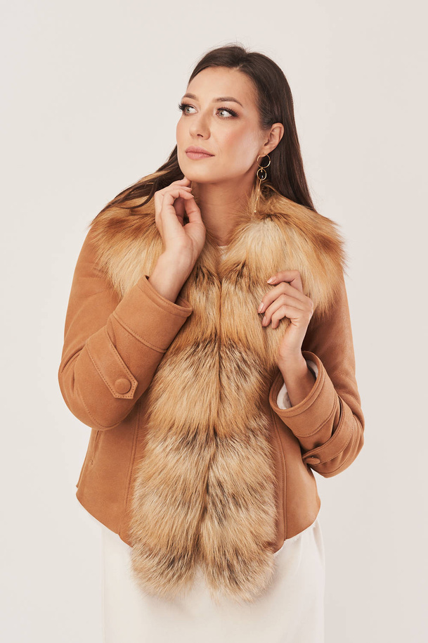 Cojoc din piele și blană naturală de miel, guler și manșete din blană de vulpe, femei