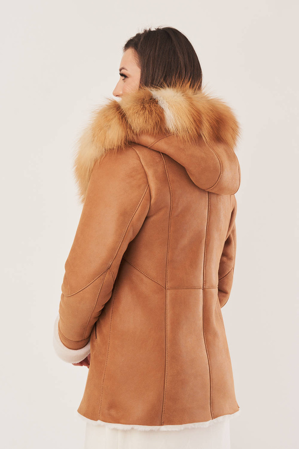 Geacă de iarnă pentru femei din piele de miel cu blană naturală