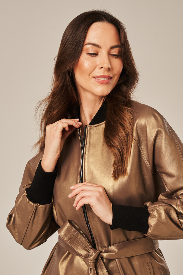 Palton elegant din piele pentru femei