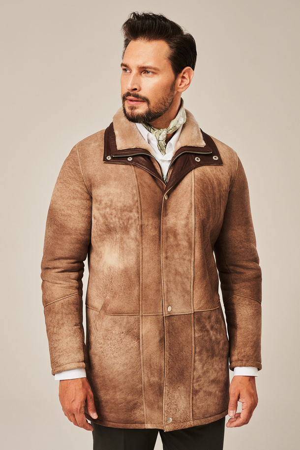Palton bărbătesc din piele naturală de miel – elegant, maro, clasic și durabil