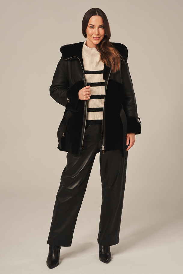 Palton negru natural de oaie pentru femei cu glugă