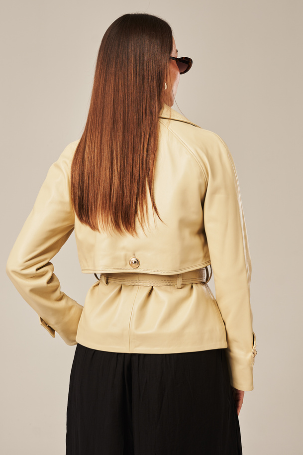 Geacă de damă din piele naturală până în talie