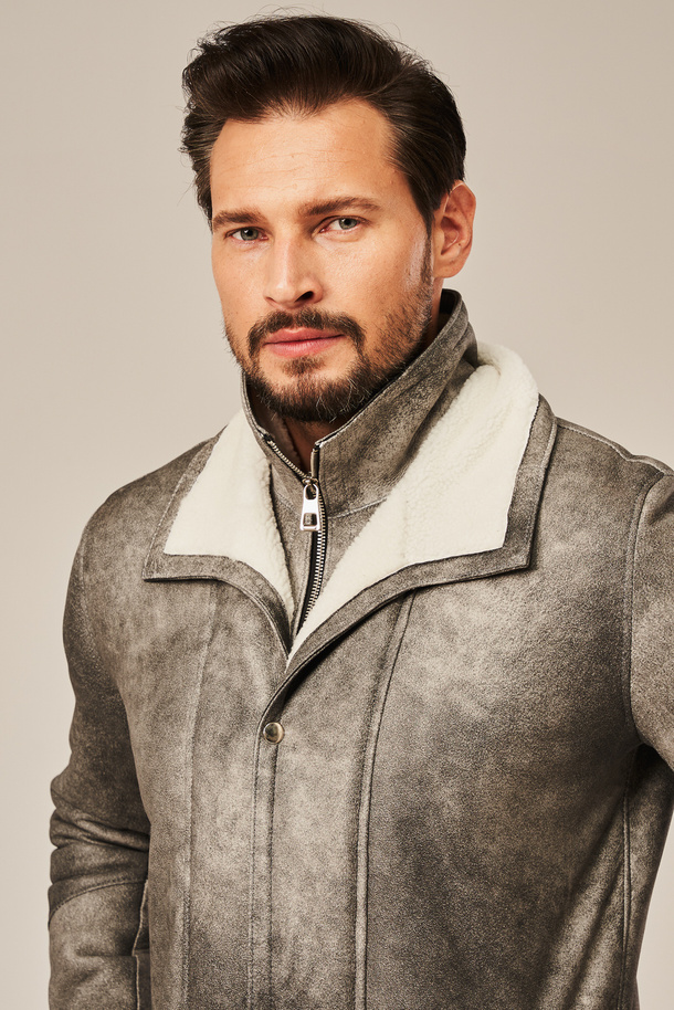 Palton bărbătesc lung din piele de miel naturală – model de iarnă în nuanțe de gri