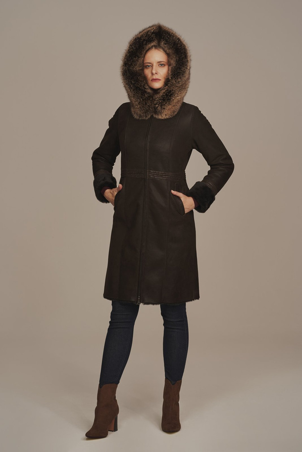 Palton din piele de miel cu blană de vulpe