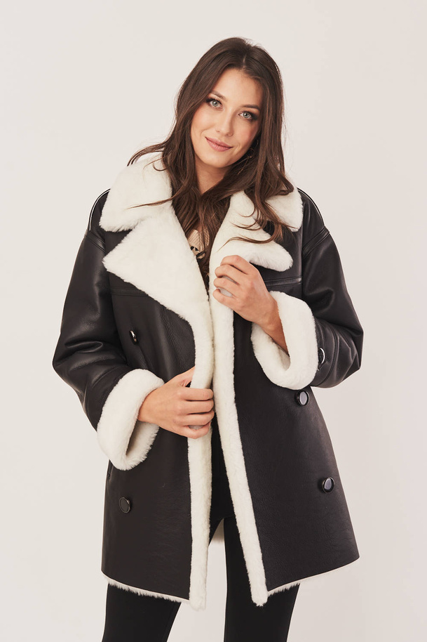 Haină damă din blană naturală neagră
