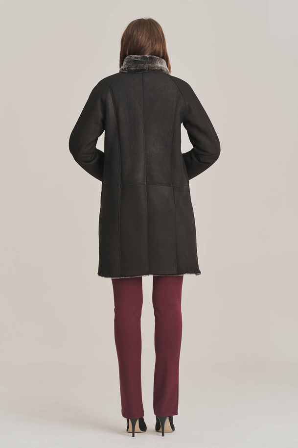 Palton damă din piele de miel