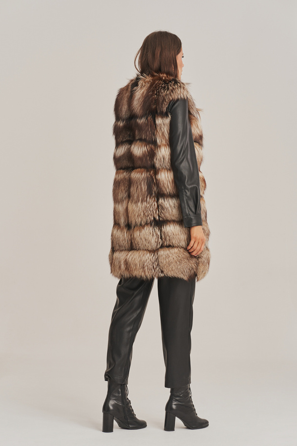 Vestă elegantă de blană maro pentru femei, din blană naturală de vulpe și piele naturală