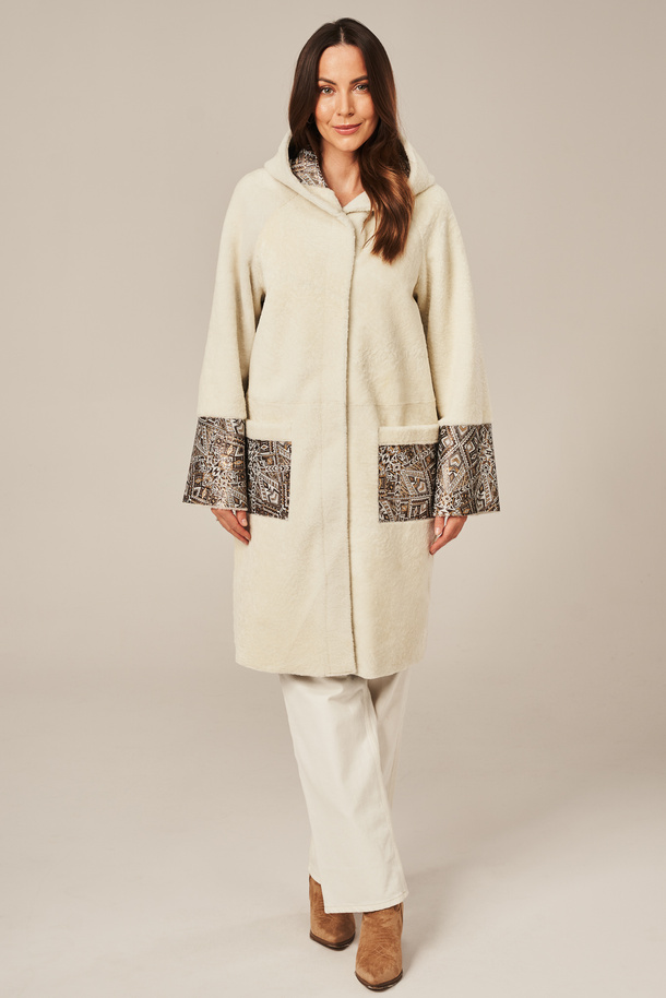 Haină din piele de miel