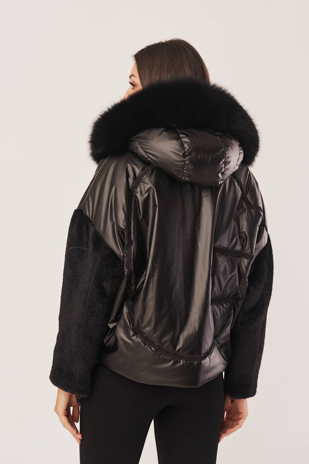 Geacă damă oversize neagră cu puf, glugă cu blană naturală de vulpe