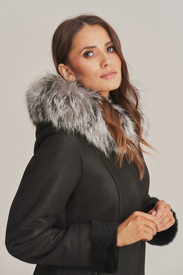 Palton damă din piele de oaie negru