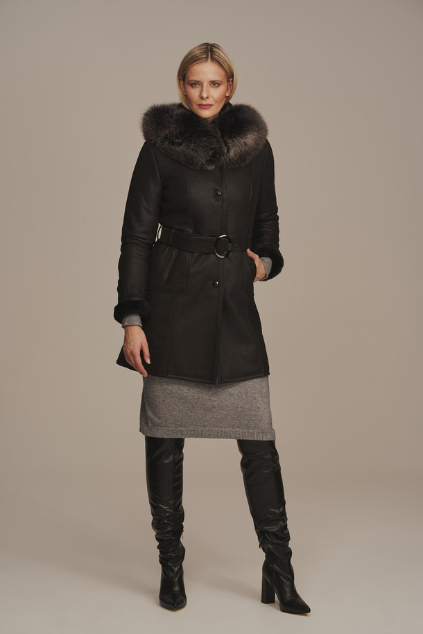 Palton damă din piele naturală de miel cu glugă și blană de vulpe – negru