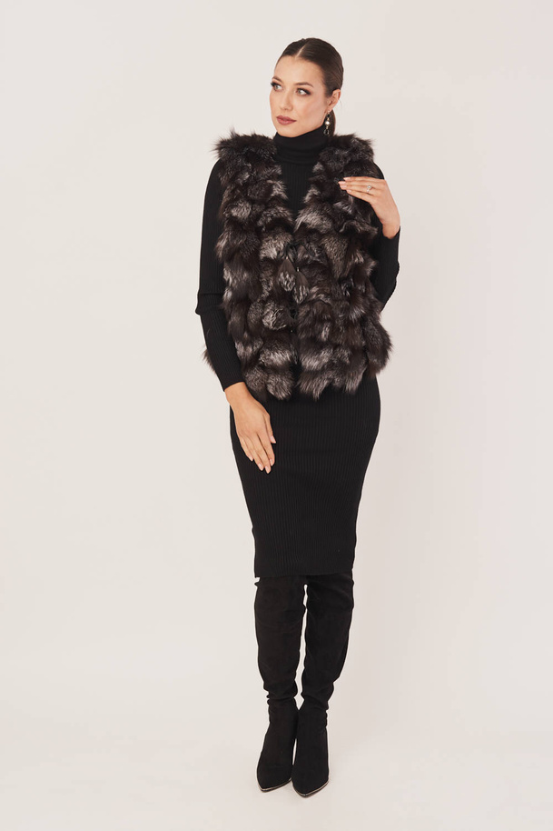 Vestă scurtă de damă din blană naturală de vulpe argintie – călduroasă, elegantă și versatilă