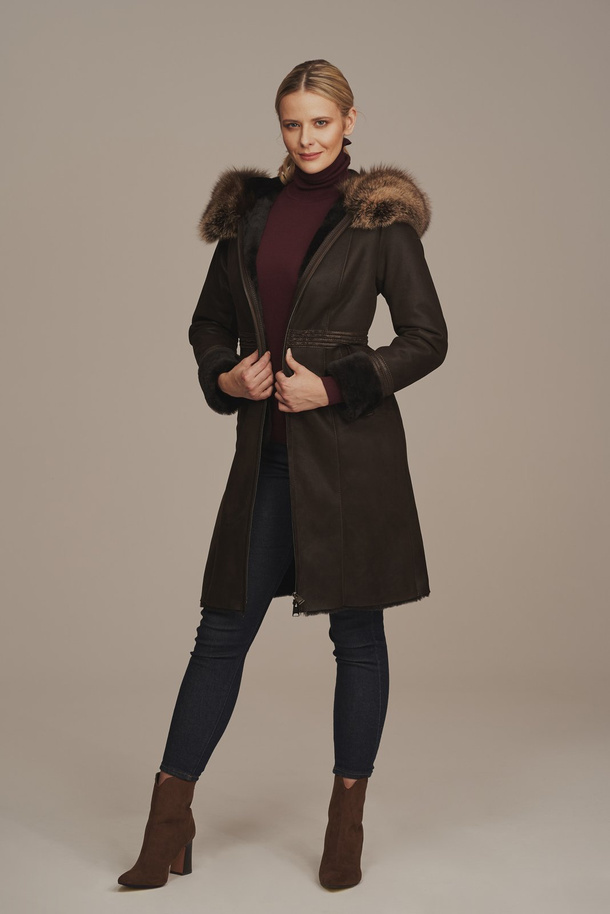 Palton din piele de miel cu blană de vulpe