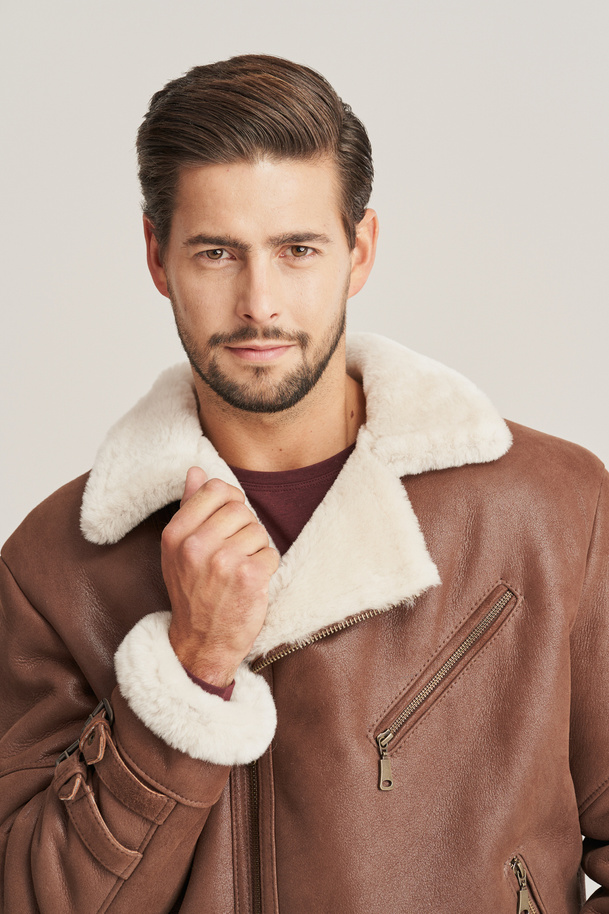 Haină bărbătească maro din piele de miel – geacă de iarnă călduroasă și stilată