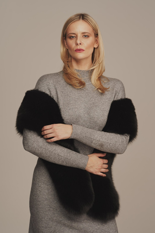 Guler luxos din blană naturală de vulpe neagră