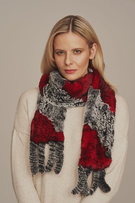 Eșarfă damă de iarnă din blană naturală de șinșilă rex – gri cu detalii roșii
