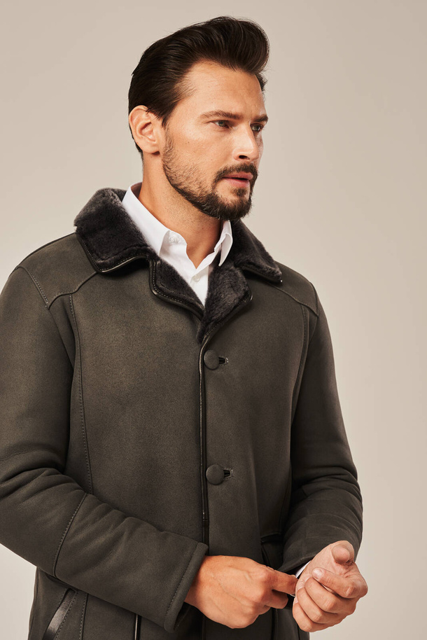 Palton bărbătesc din piele de miel naturală – lung, gri