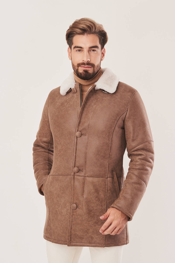 Palton bărbătesc de iarnă bej din piele naturală de miel – eleganță și căldură pentru sezonul rece