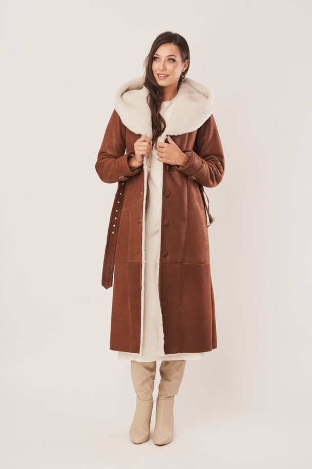 Palton din blană de miel