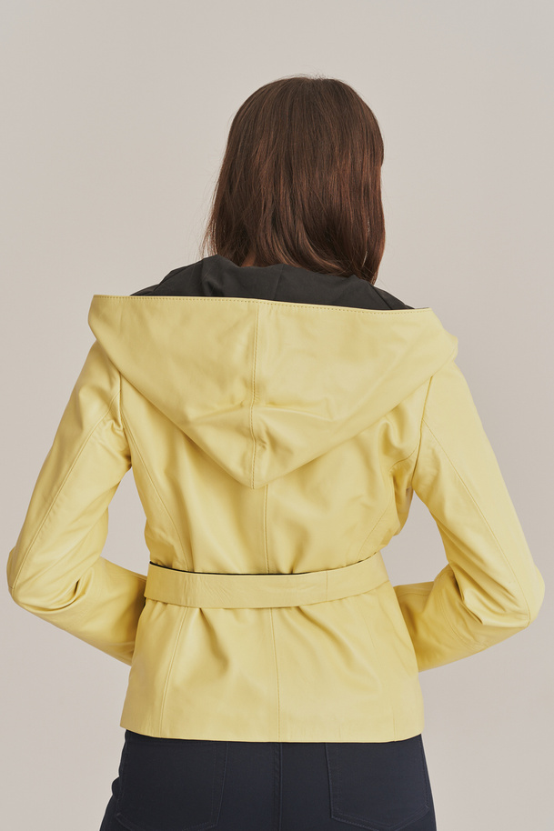 Geacă de damă din piele naturală galbenă