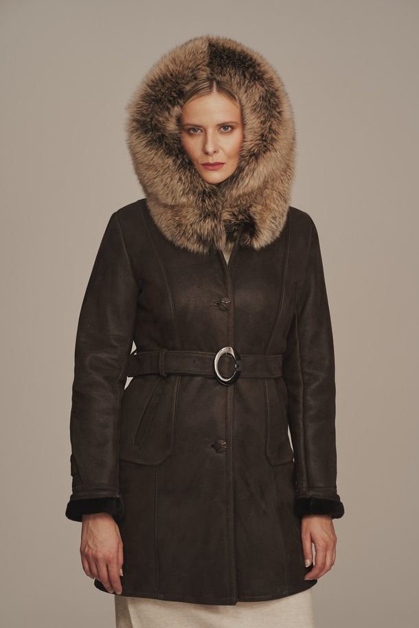 Cojoc damă din piele de miel cu glugă – culoare maro închis, lungime medie