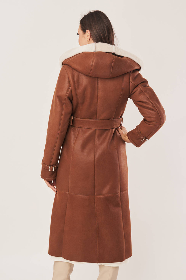 Palton din blană de miel