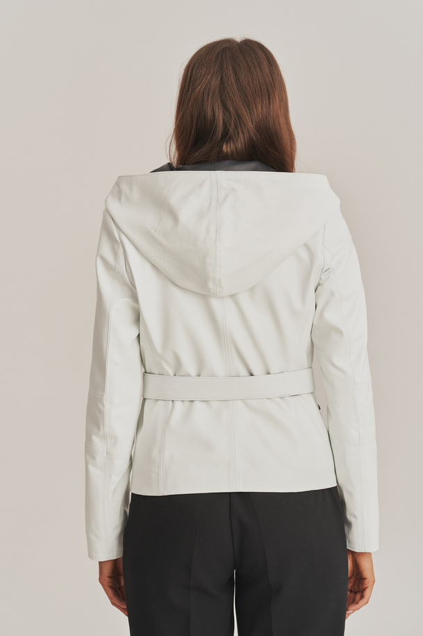 Geacă de damă din piele naturală albă și bleumarin