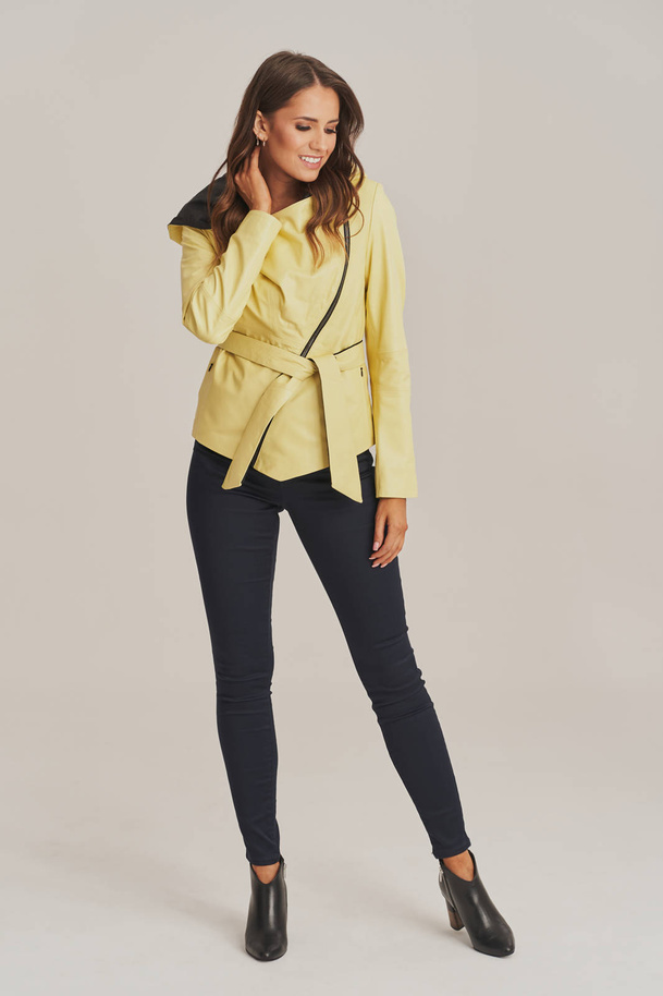 Geacă de damă din piele naturală galbenă