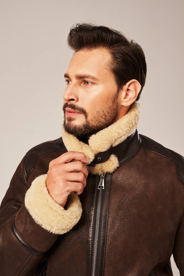 Cojoc bărbătesc pilotă din piele naturală de miel, maro închis